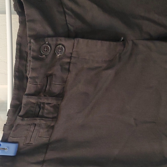 Pants - Picture 4 of 7